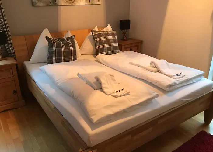 Apartment Claudia 3 *